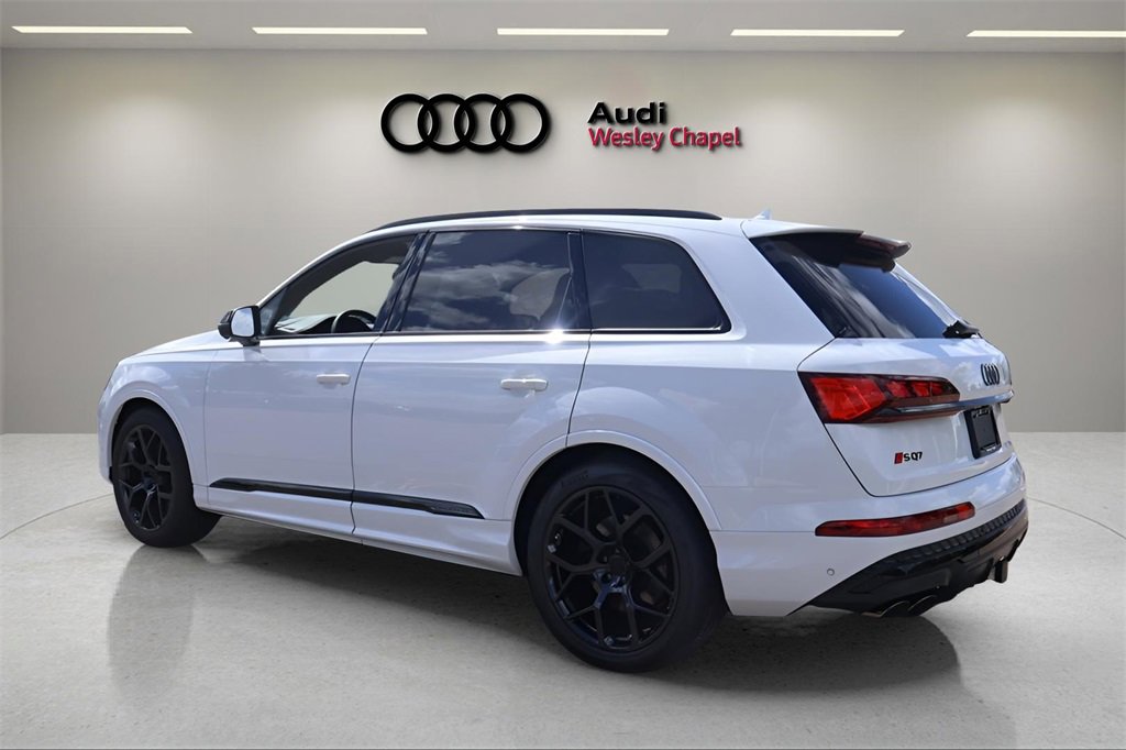 New 2026 Audi SQ7 Prestige image 3