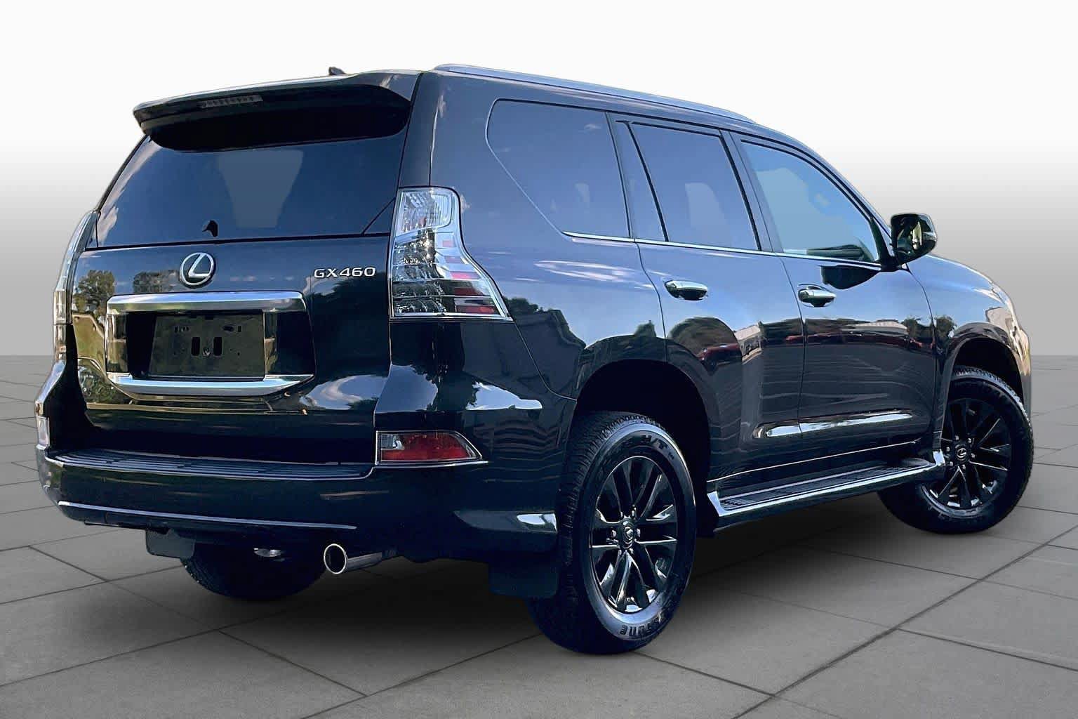 Used 2023 Lexus GX 460 Premium w/ Premium Package AWD/4WD image 12