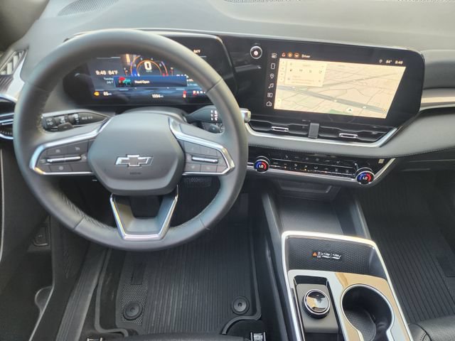 Used 2026 Chevrolet Equinox LT w/ Convenience Package II FWD image 27