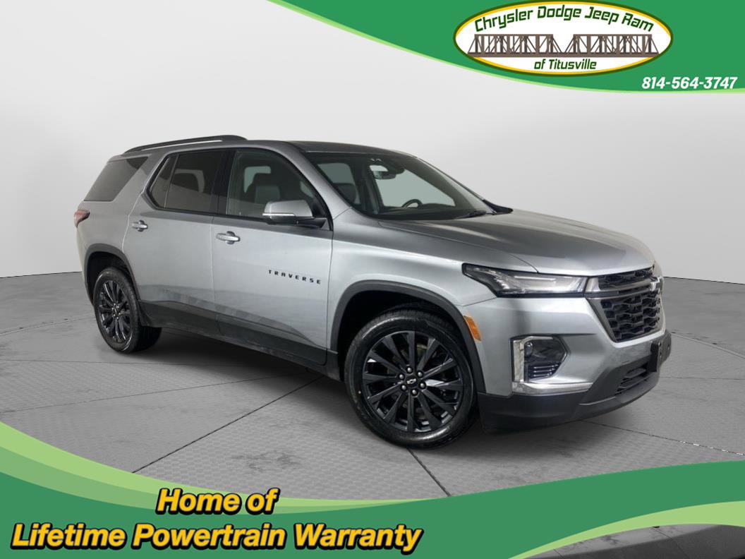 Used 2023 Chevrolet Traverse RS