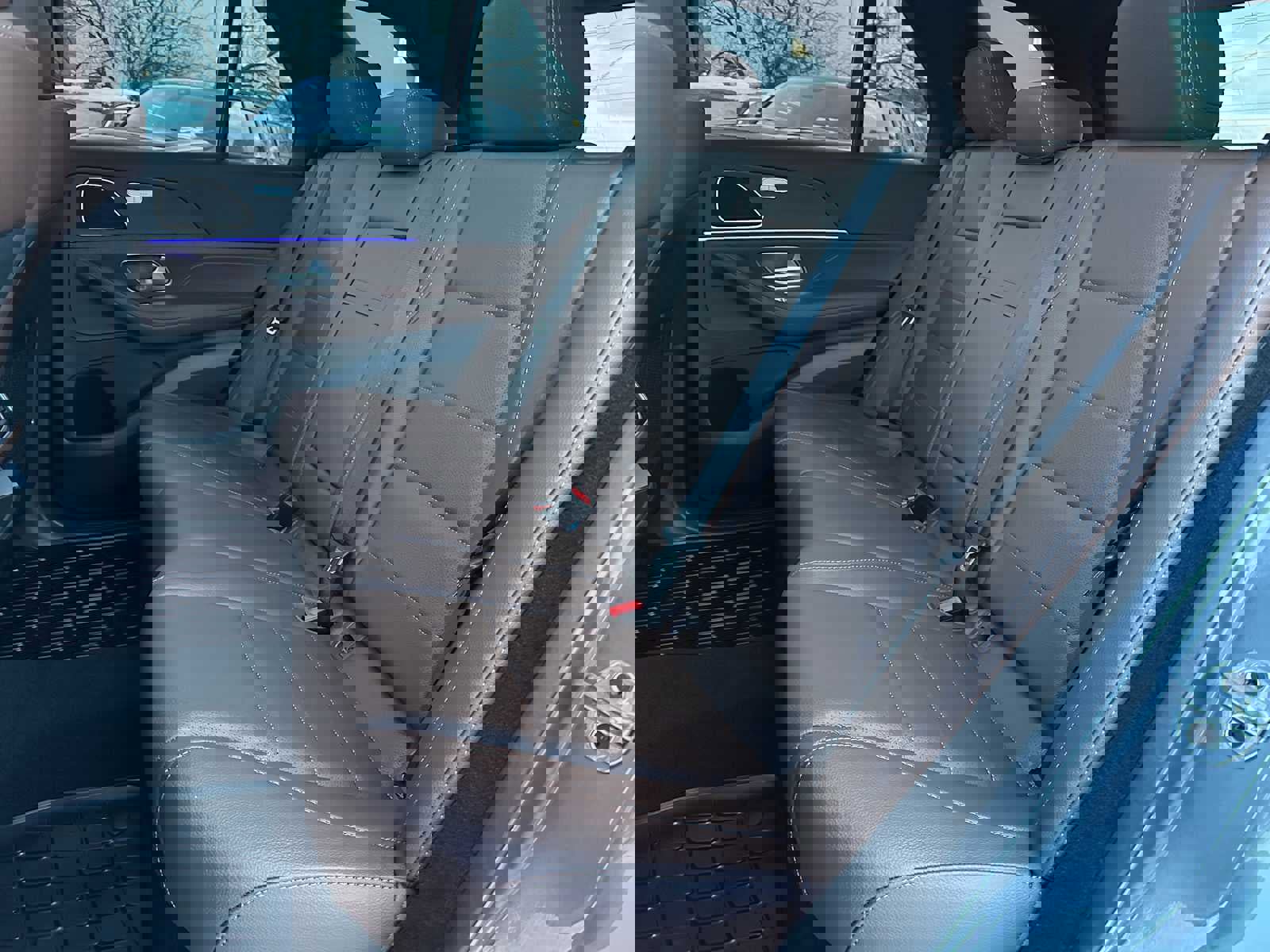 New 2026 Mercedes-Benz GLE 450e 4MATIC image 17