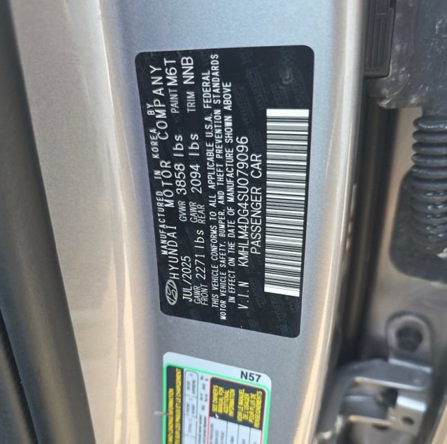 Used 2025 Hyundai Elantra Sport w/ Cargo Package FWD image 12