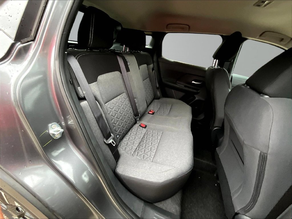 New 2026 Nissan Kicks SV w/ SV Premium Package AWD/4WD image 9