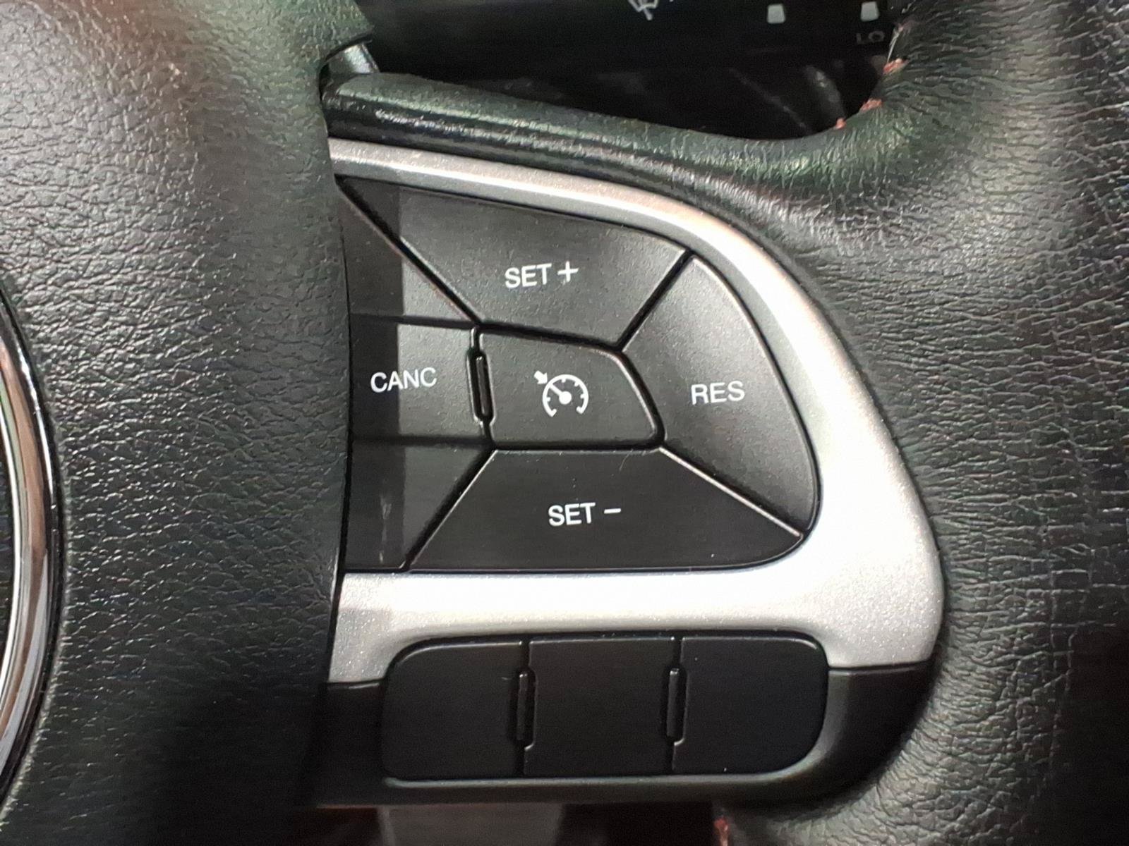 Certified 2019 Jeep Renegade Trailhawk w/ UConnect 8.4 Nav Group AWD/4WD image 18
