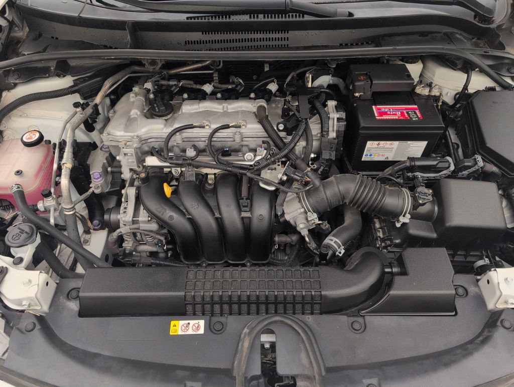 Used 2020 Toyota Corolla LE FWD image 35