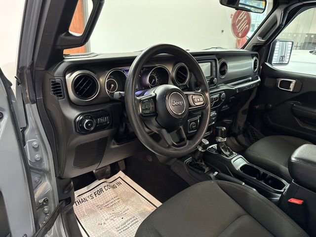 Used 2019 Jeep Wrangler Sport image 23