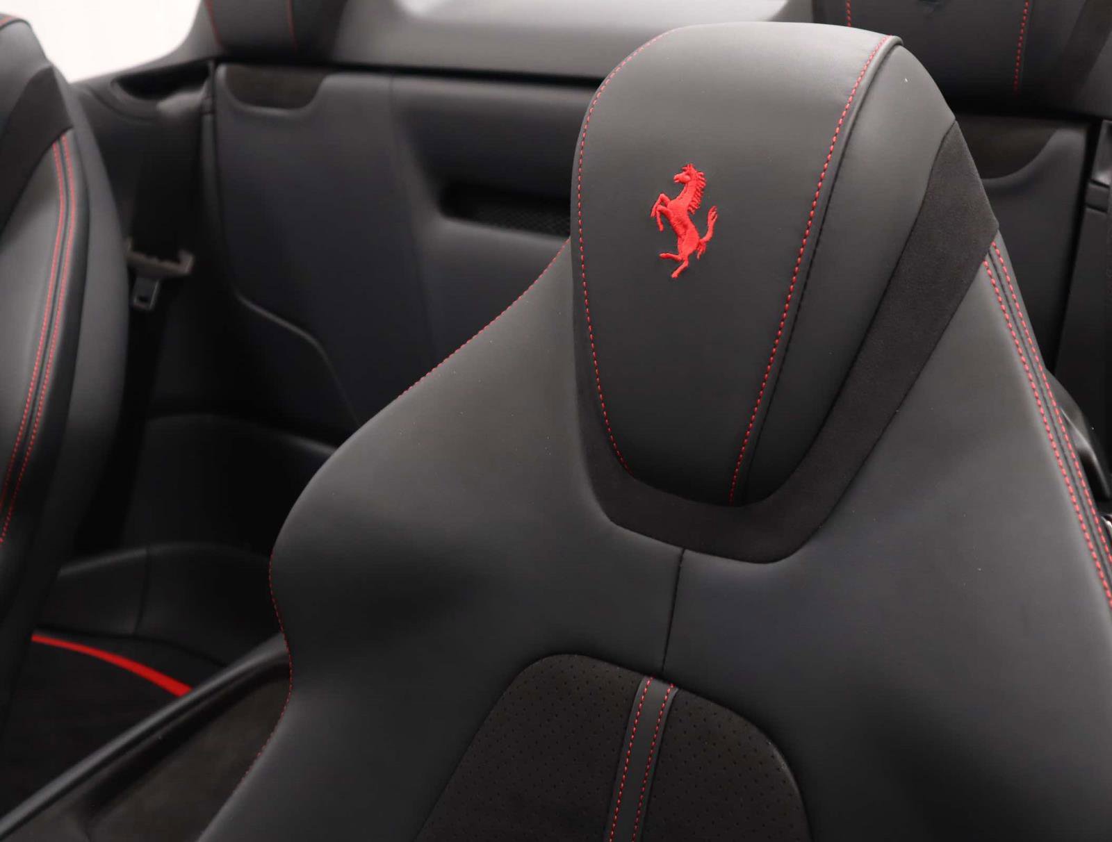 Certified 2025 Ferrari Roma Spider image 19