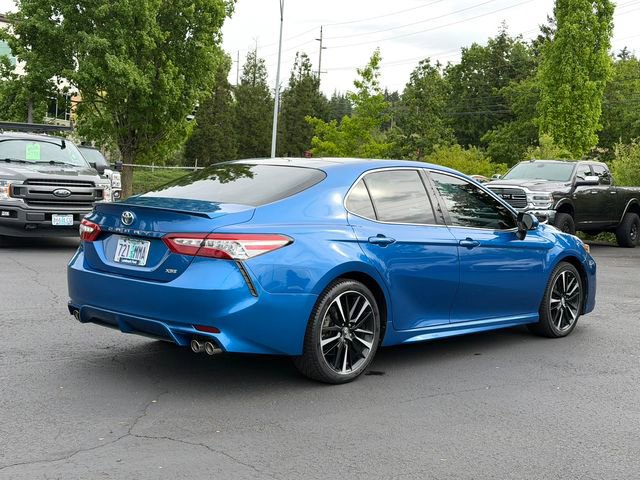 Used 2018 Toyota Camry XSE FWD image 3