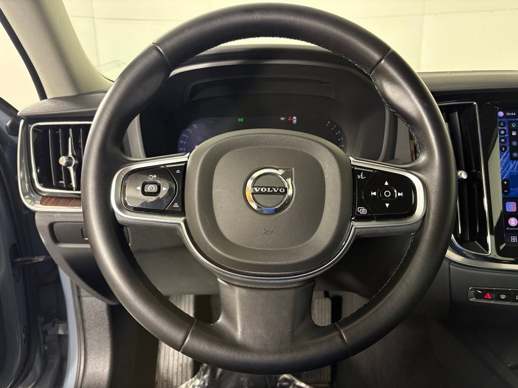 Used 2024 Volvo S60 B5 Plus AWD/4WD image 18