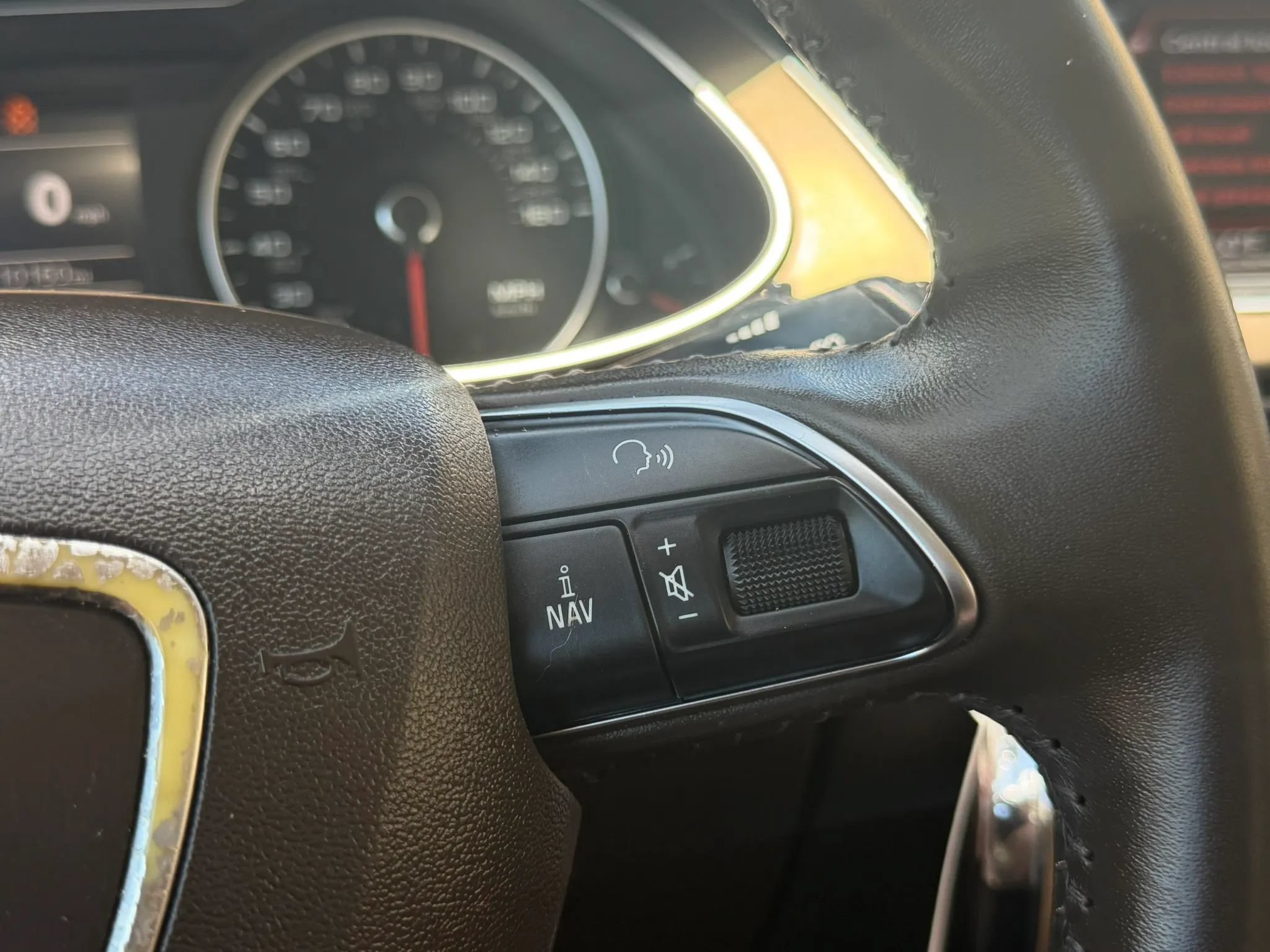 Used 2014 Audi A4 2.0T Premium FWD image 19