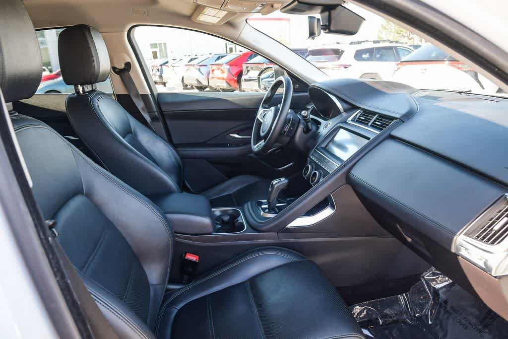 Used 2020 Jaguar E-PACE SE AWD/4WD image 19
