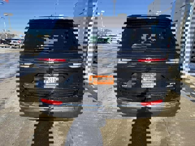 New 2025 Jeep Grand Cherokee Limited image 38