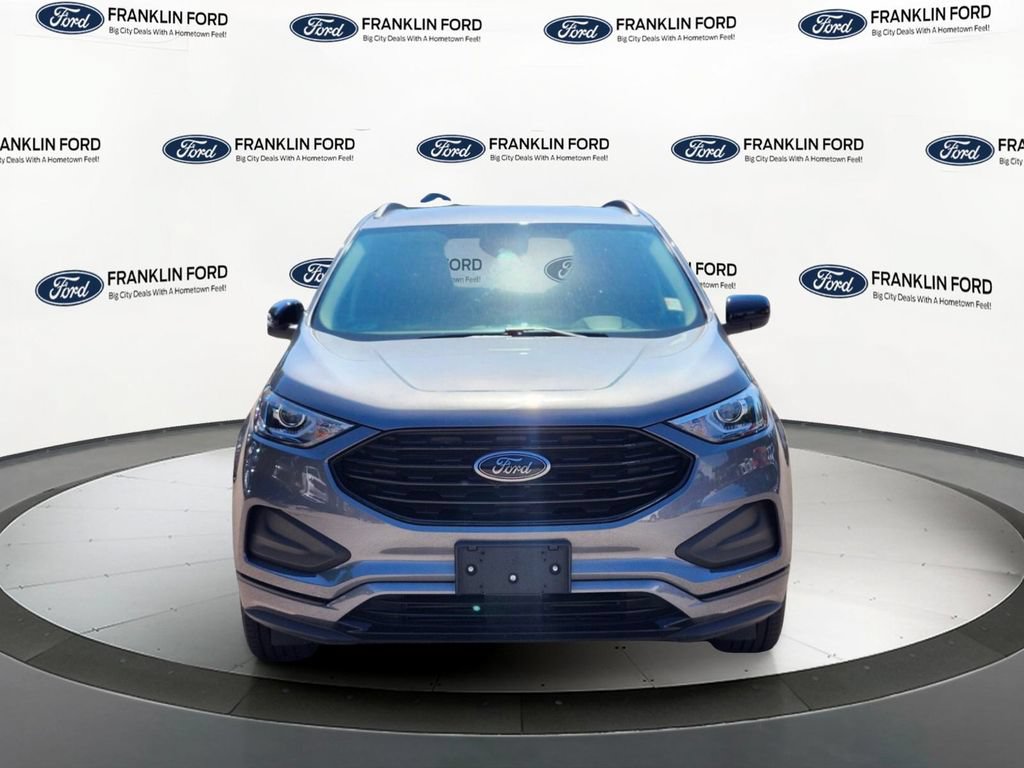 Certified 2022 Ford Edge SE w/ Black Appearance Package AWD/4WD image 8