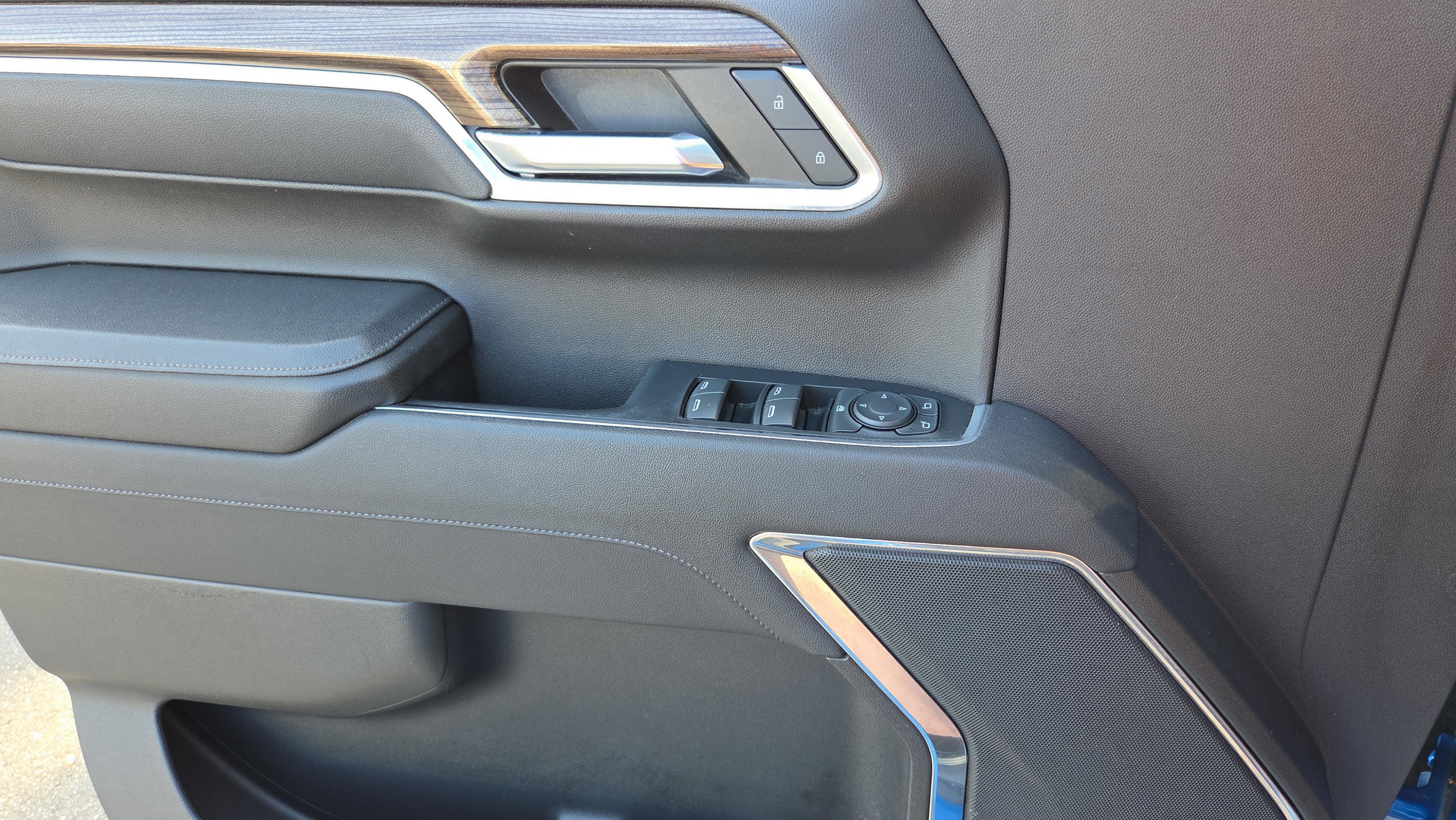 Used 2023 Chevrolet Silverado 1500 LT image 31