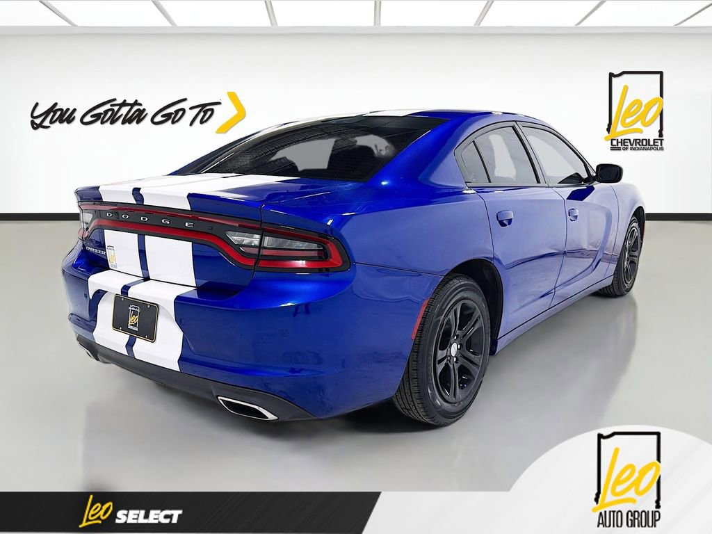 Used 2022 Dodge Charger SXT w/ Leather Interior Group image 5