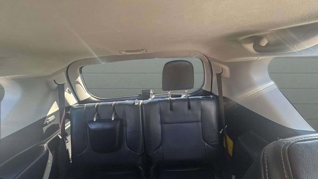 Used 2017 Lexus GX 460 Premium w/ Premium Package AWD/4WD image 14