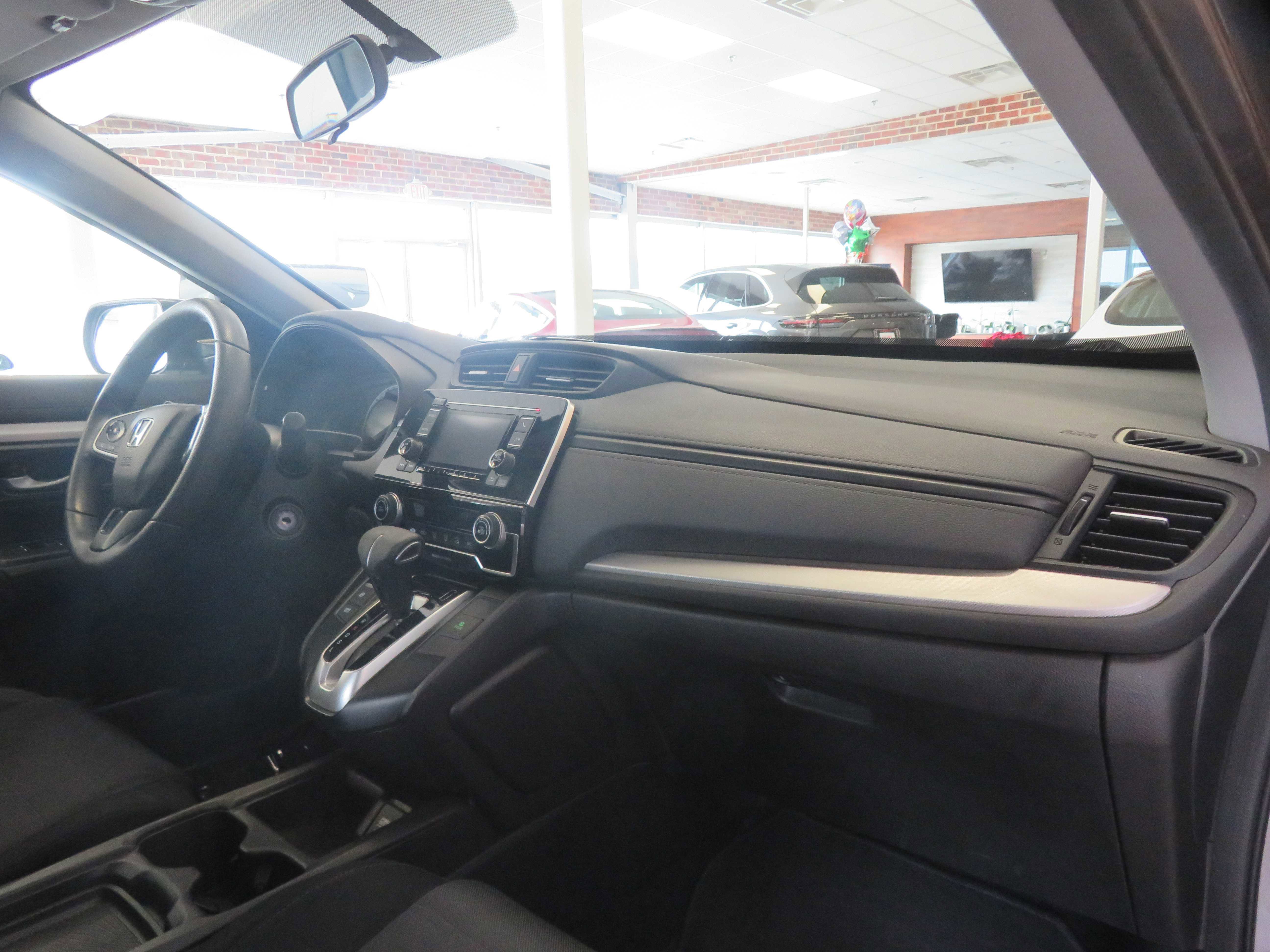 Used 2018 Honda CR-V LX image 33