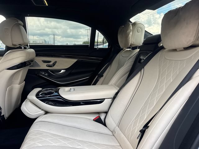 Used 2019 Mercedes-Benz S 560 4MATIC Sedan image 11