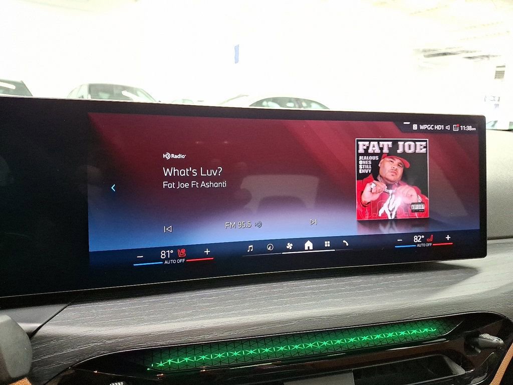 Used 2025 BMW 330i xDrive Sedan image 19