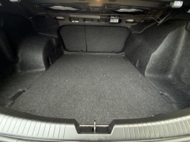 Used 2023 Chevrolet Malibu LS FWD image 25