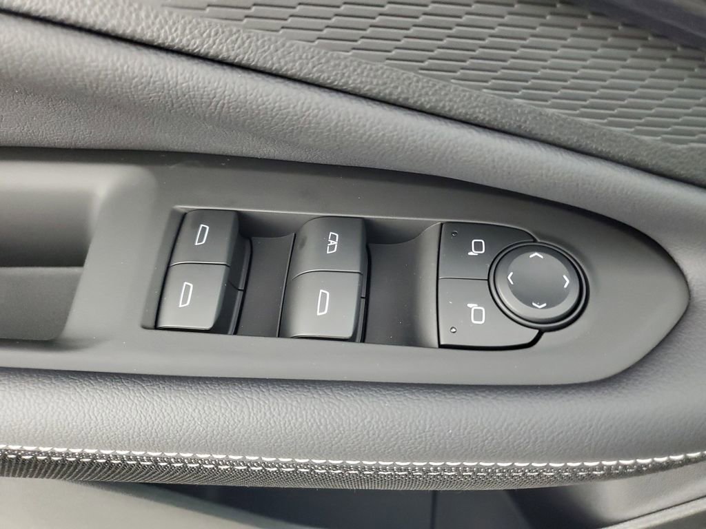 New 2026 Chevrolet Blazer EV LT image 26