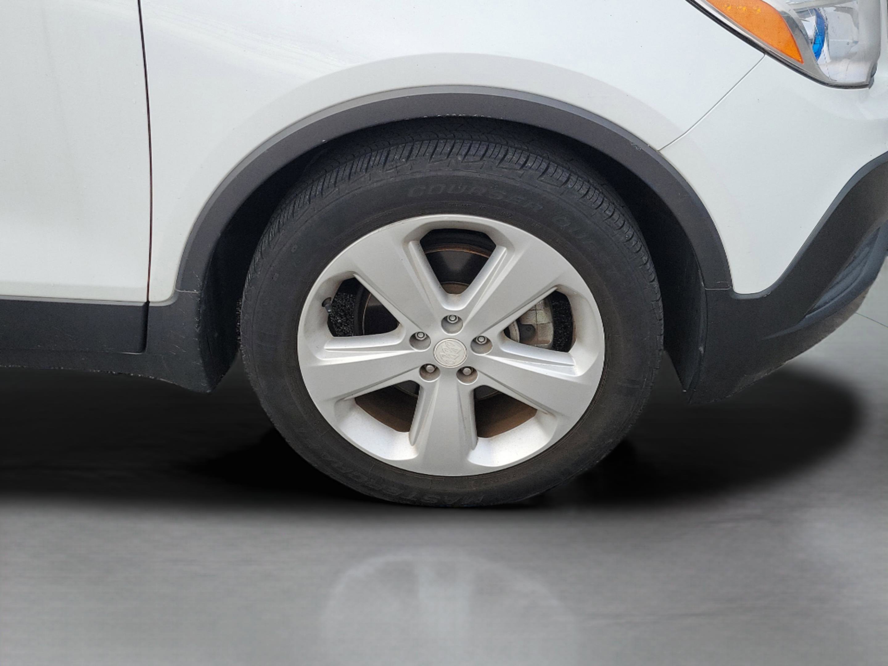 Used 2016 Buick Encore FWD image 29