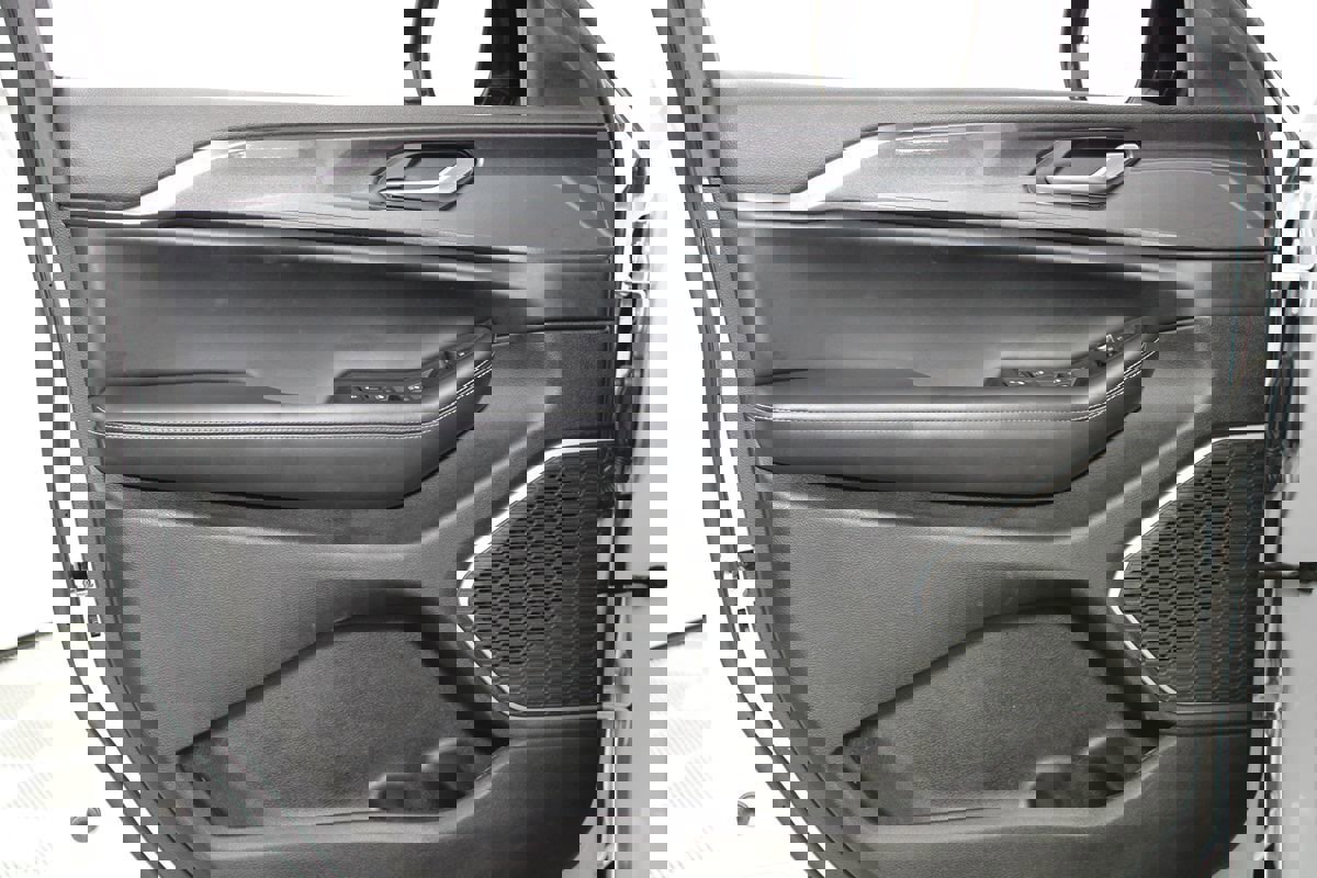 Used 2022 Jeep Grand Cherokee Altitude image 35