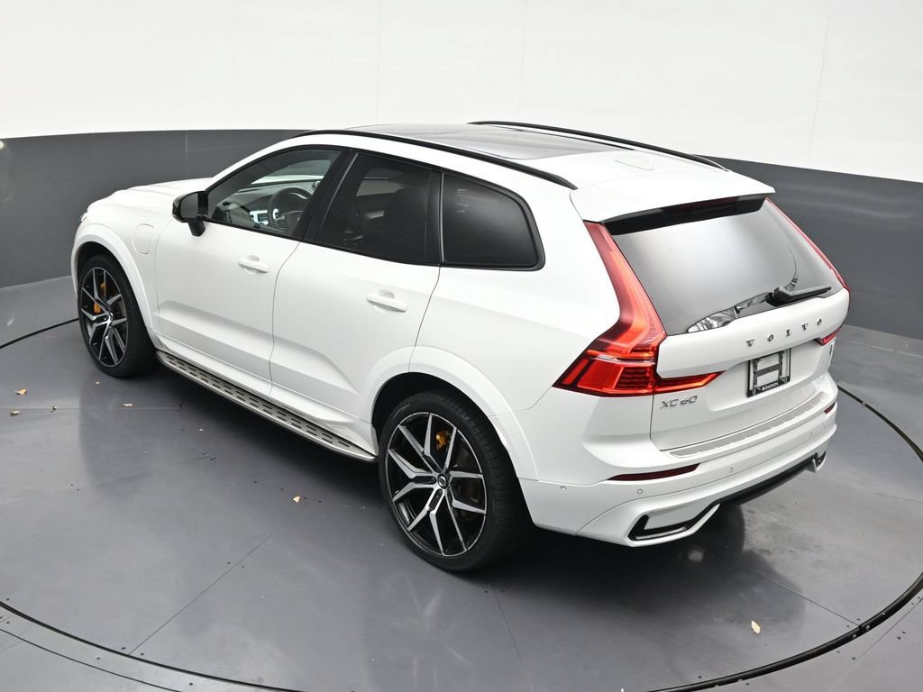 Certified 2022 Volvo XC60 T8 Polestar w/ Protection Package Premier AWD/4WD image 17