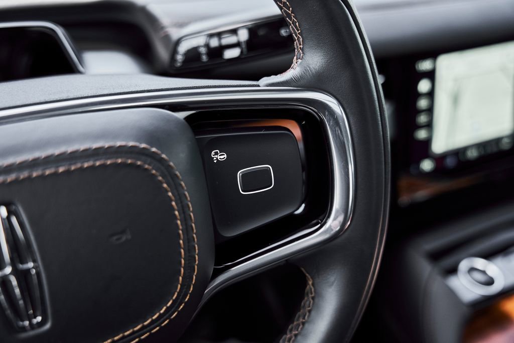 Used 2025 Lincoln Navigator Black Label AWD/4WD image 64