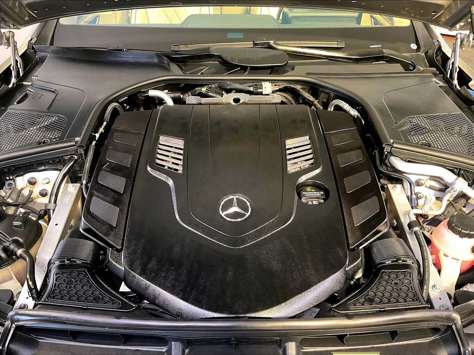 Used 2024 Mercedes-Benz S 580 4MATIC Sedan image 32