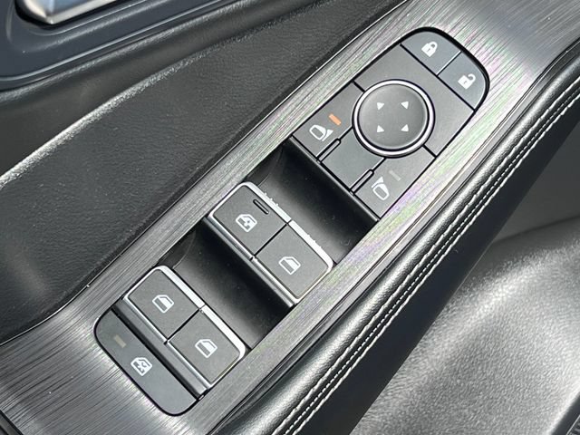 Used 2025 Nissan Rogue SL w/ Tech Package AWD/4WD image 15