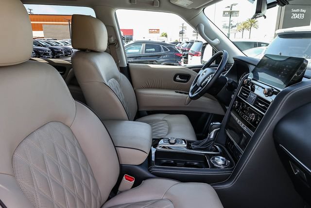 Used 2022 Nissan Armada Platinum w/ Captain's Chairs Package AWD/4WD image 18