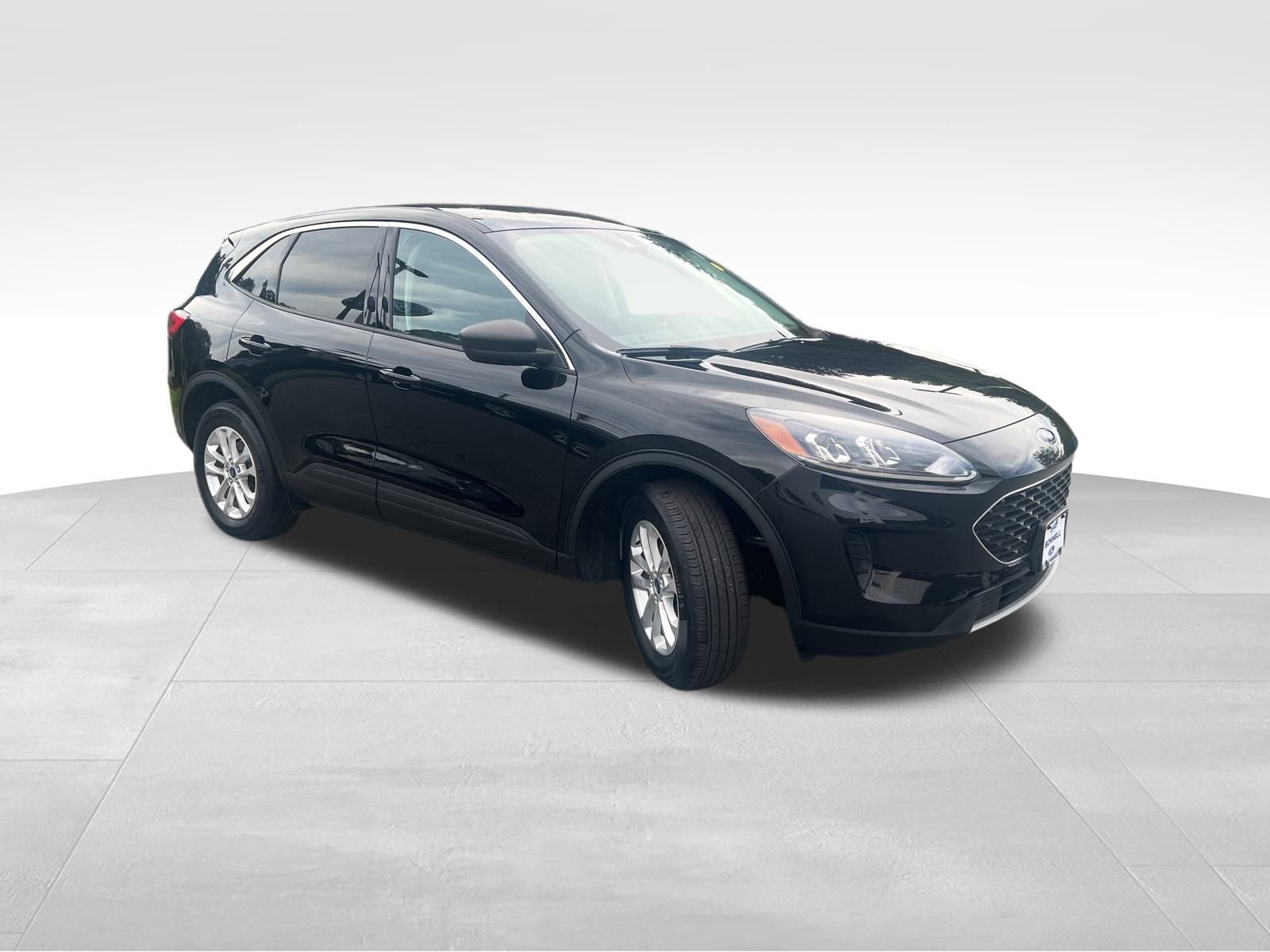 Used 2022 Ford Escape SE image 7