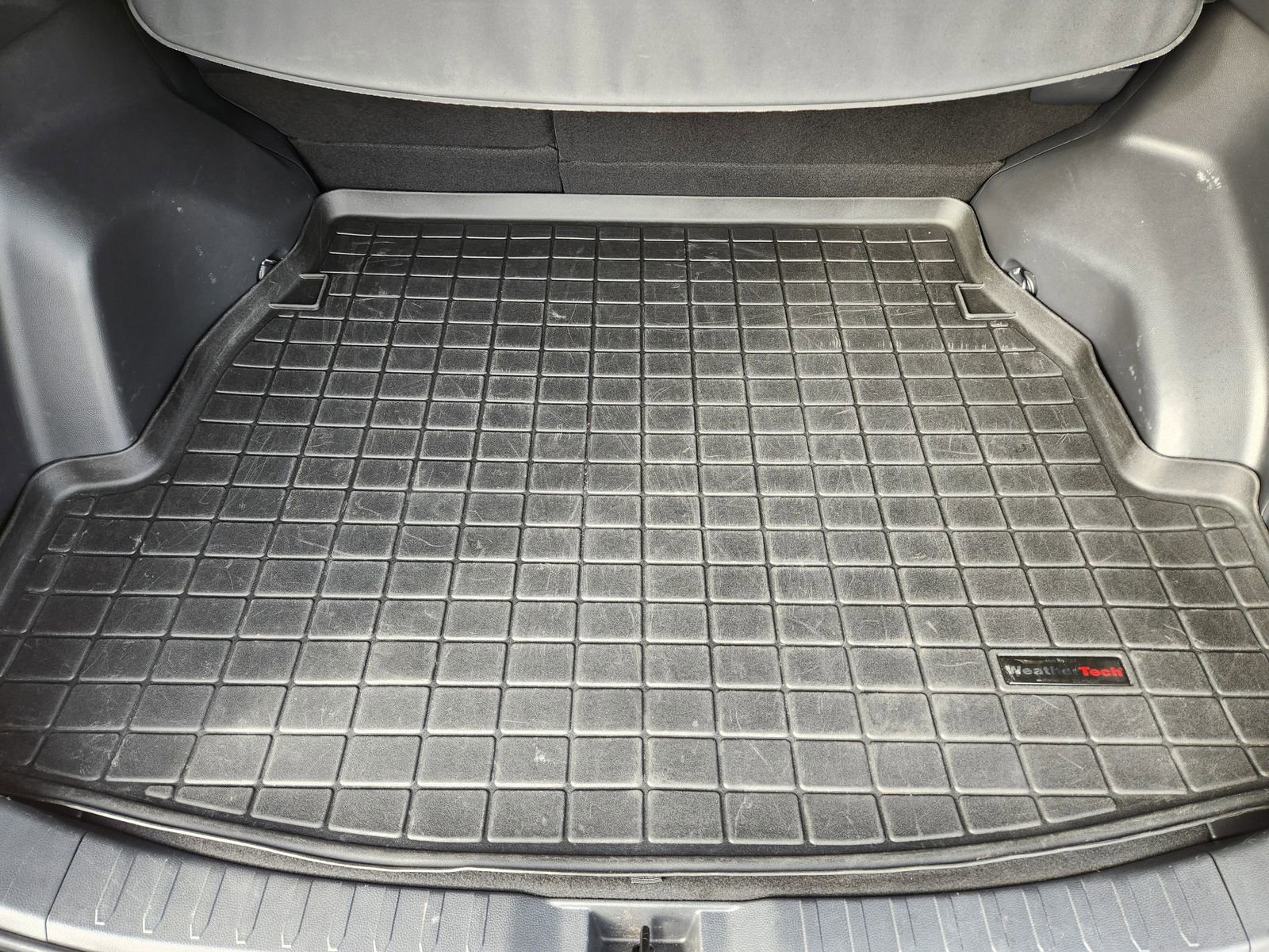 Used 2024 Toyota RAV4 XLE image 36