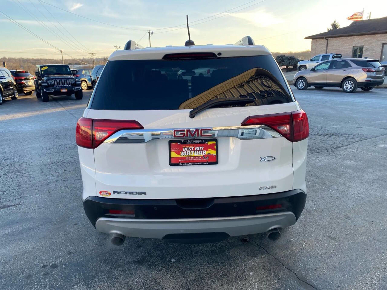 Used 2018 GMC Acadia SLT w/ LPO, Floor Liner Package image 6