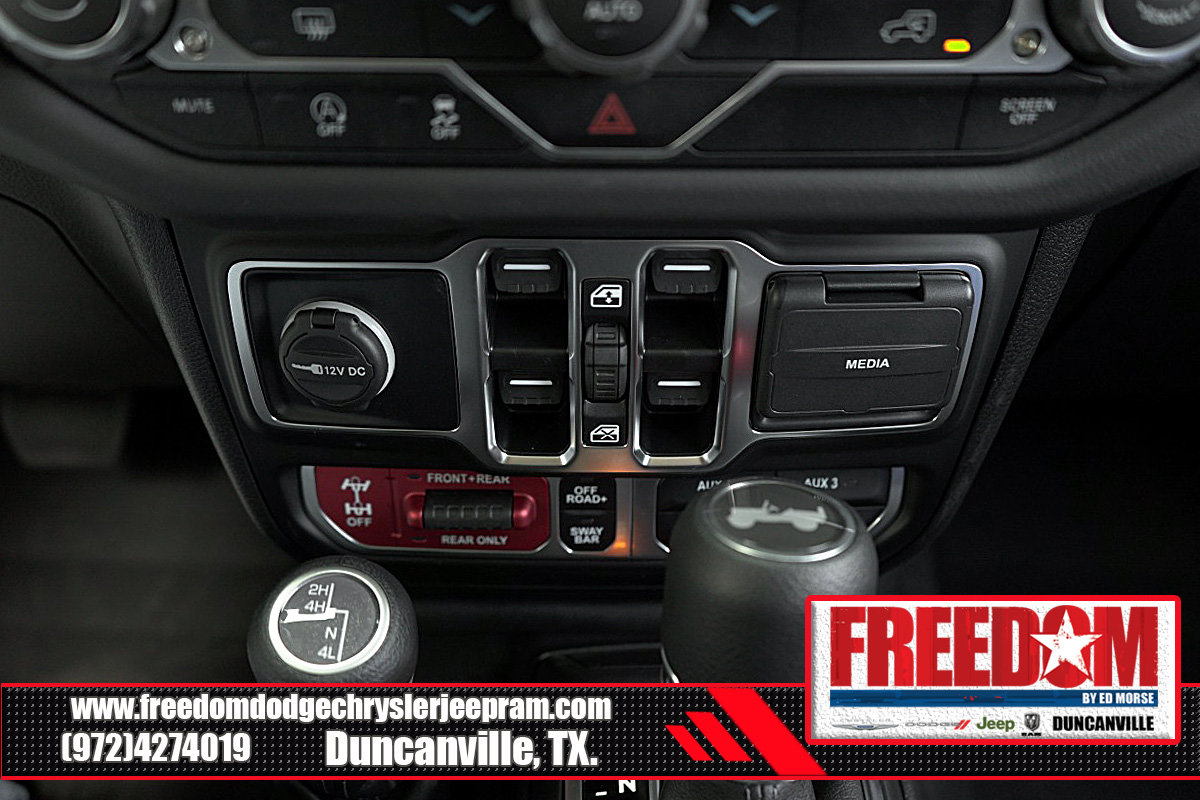 New 2025 Jeep Wrangler Unlimited Rubicon AWD/4WD image 24