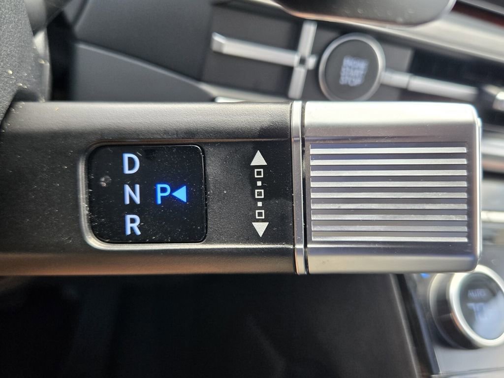 Certified 2026 Hyundai Santa Fe Limited image 18