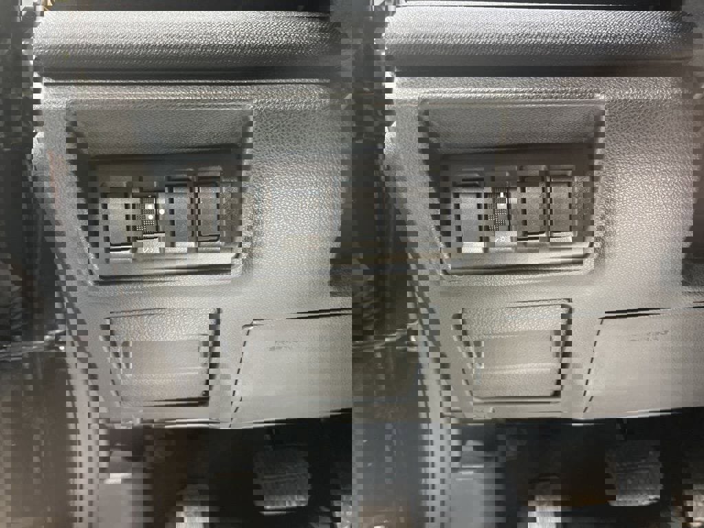 Used 2024 Subaru Outback Premium image 14