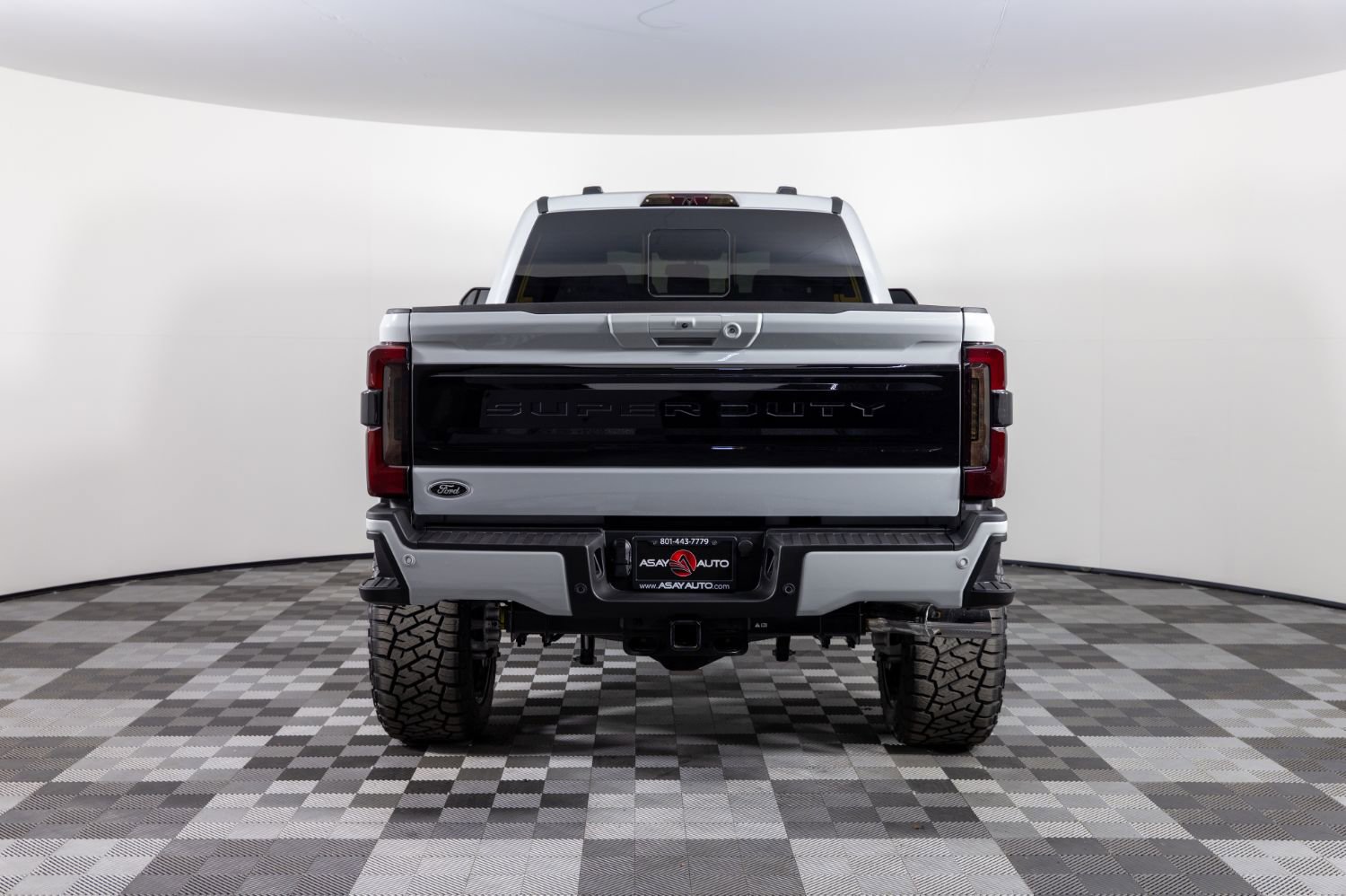 Used 2026 Ford F350 Platinum AWD/4WD image 6