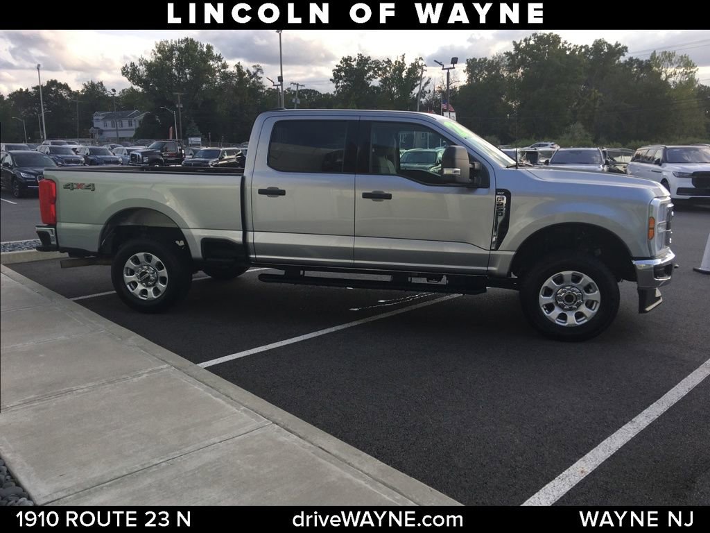 Used 2024 Ford F250 XLT w/ Snow Plow Prep Package image 8