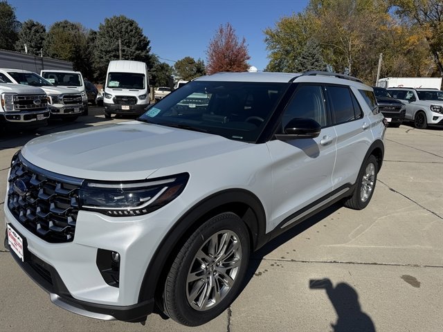 New 2026 Ford Explorer Platinum image 7