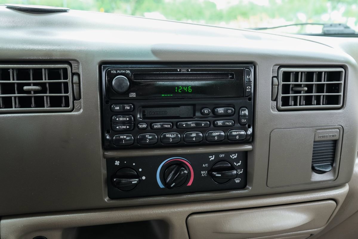 Used 2003 Ford F350 XLT RWD image 49
