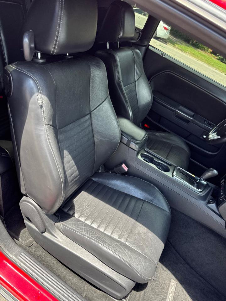 Used 2012 Dodge Challenger SXT Plus RWD image 21