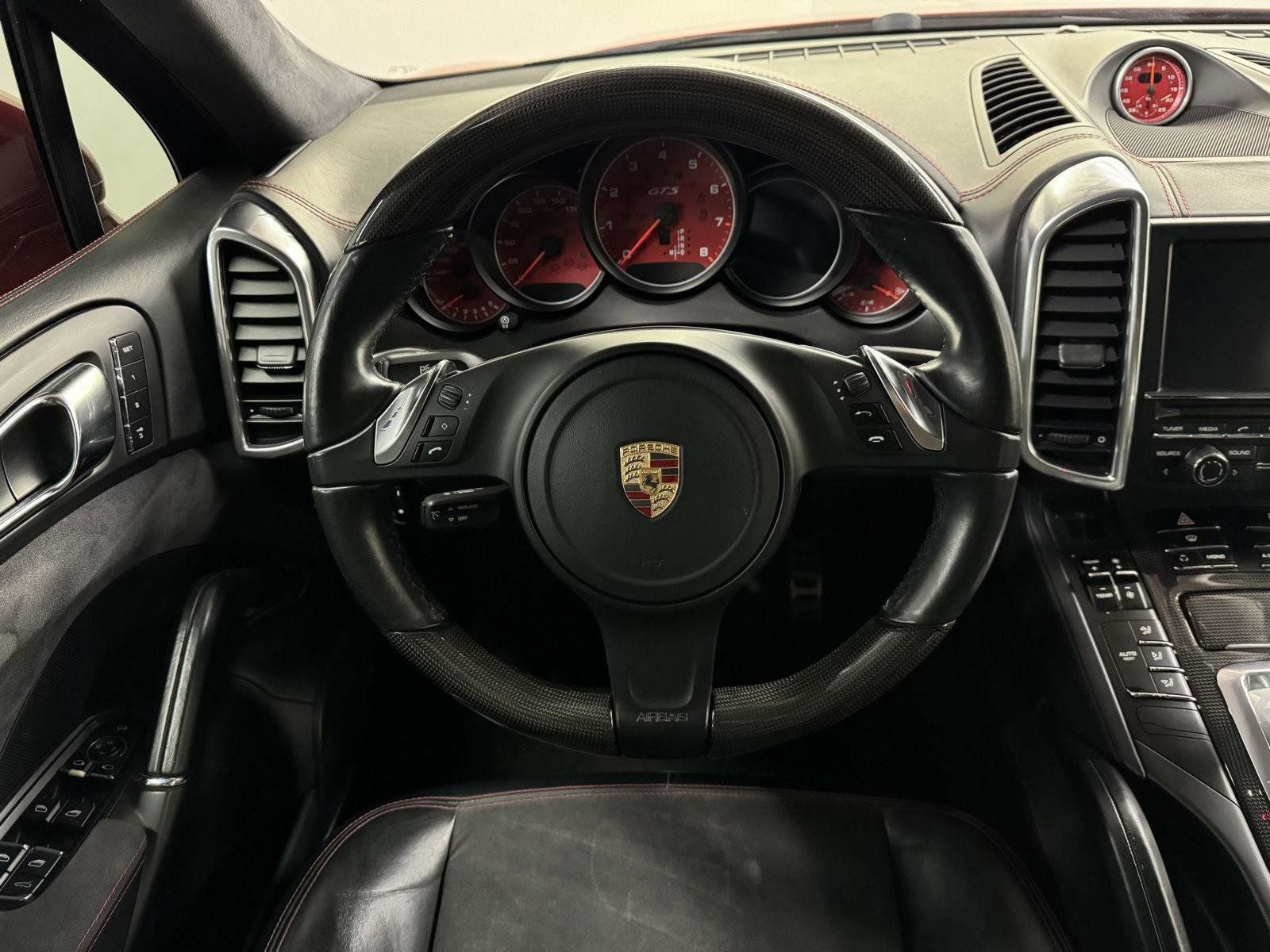 Used 2013 Porsche Cayenne GTS image 13
