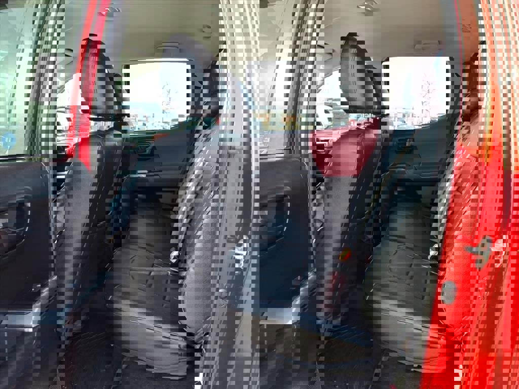 Used 2019 Toyota Tacoma SR5 image 11