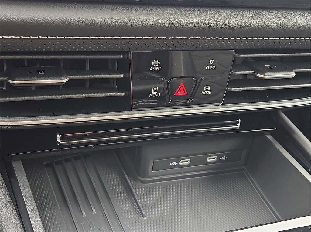 New 2026 Volkswagen Atlas SE image 19