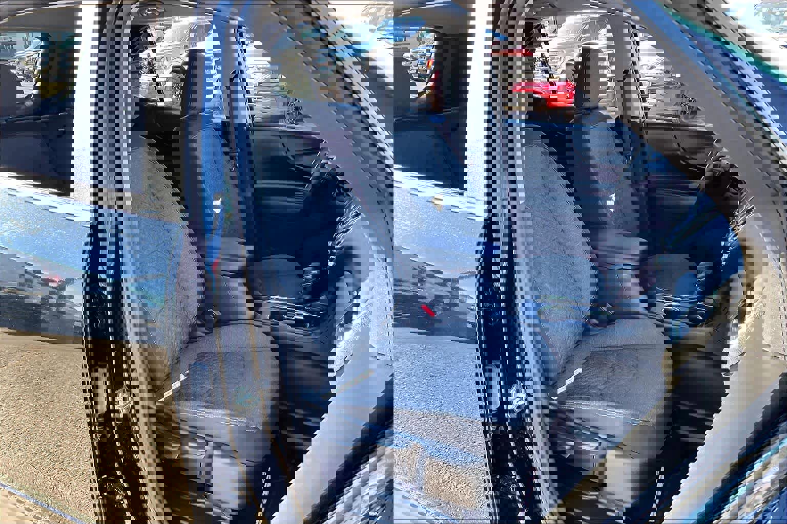 Used 2024 Chevrolet Equinox LT image 9