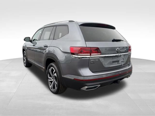 Certified 2022 Volkswagen Atlas SEL image 6