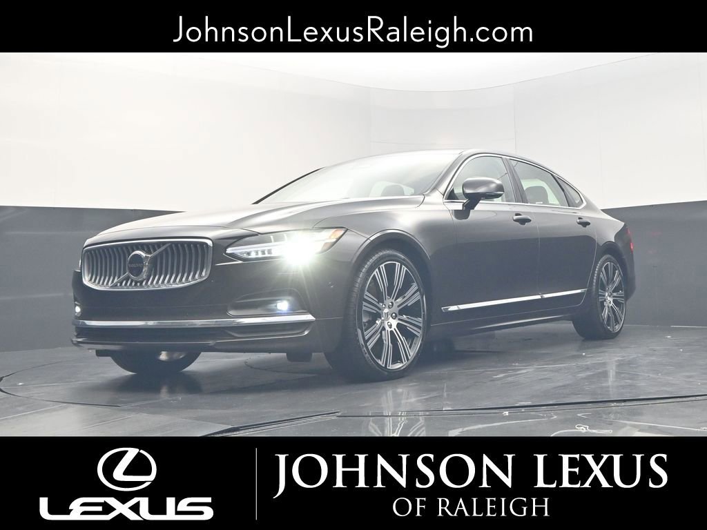 Used 2024 Volvo S90 B6 Ultimate image 16