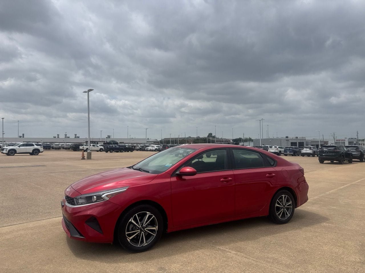 Used 2023 Kia Forte LXS FWD image 8
